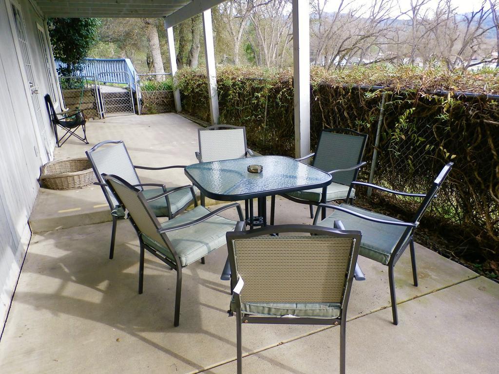 Ferienwohnung Charming Downstairs Unit Oakhurst Exterior foto